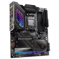 ASRock X870E Taichi / AMD X870E / AM5 / 4x DDR5 DIMM / 4x M.2 / HDMI / USB-C / WiFi / EATX