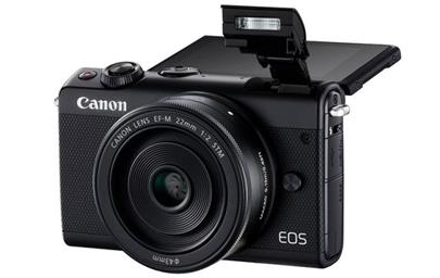 Canon EOS M100 Black + EF-M 15-45mm f/3.5-6.3 IS STM + EF-M 22mm f/2 STM + čistíčí hadřík
