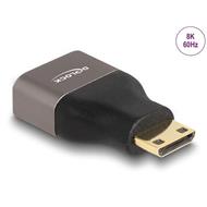 Delock Adaptér HDMI, ze Mini-C zástrčky na A zásuvku, 8K 60 Hz, šedá kovová