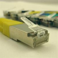 Netrack patch kabel RJ45, s litou ochranou, Cat 5e FTP, 10m žlutý
