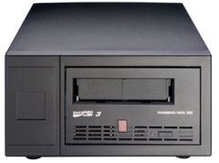 Tandberg LTO-3 FH XE Kit: External tape drive, black, TapeWare XE